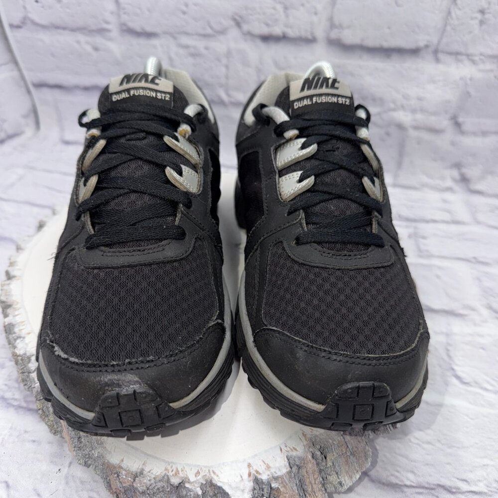 Nike Dual Fusion ST2 Womens Size 9.5 Black Sliver Training Shoes Sneakers - Picture 2 of 11